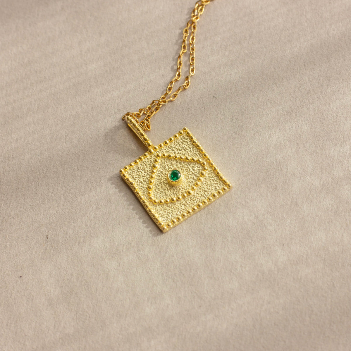 EYE AMULET N2 | Pendant