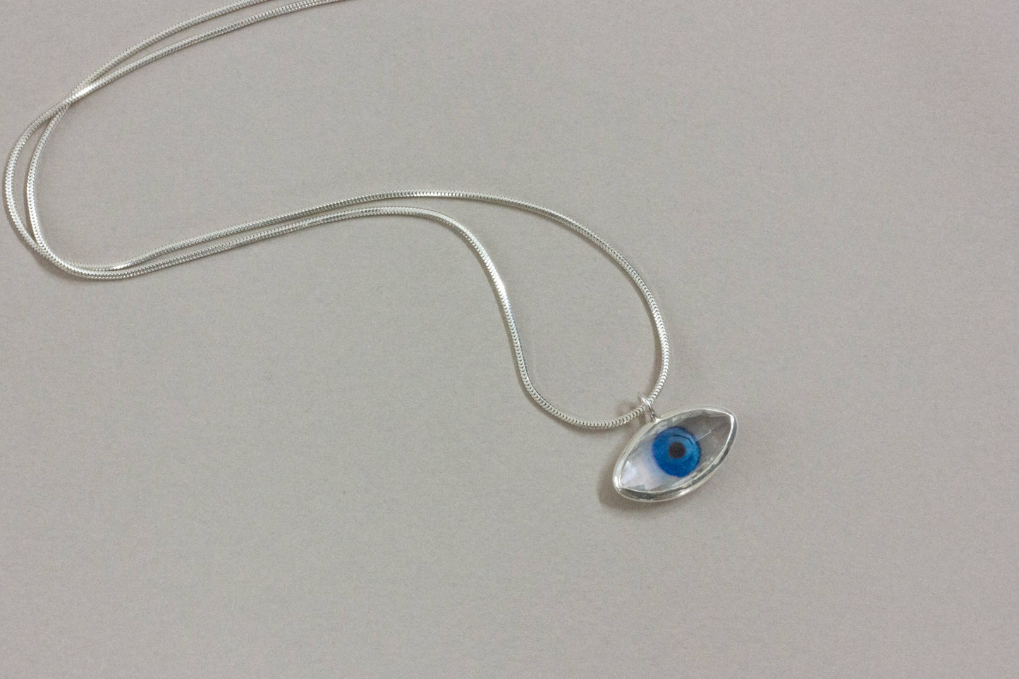 BLUE EYE | Necklace