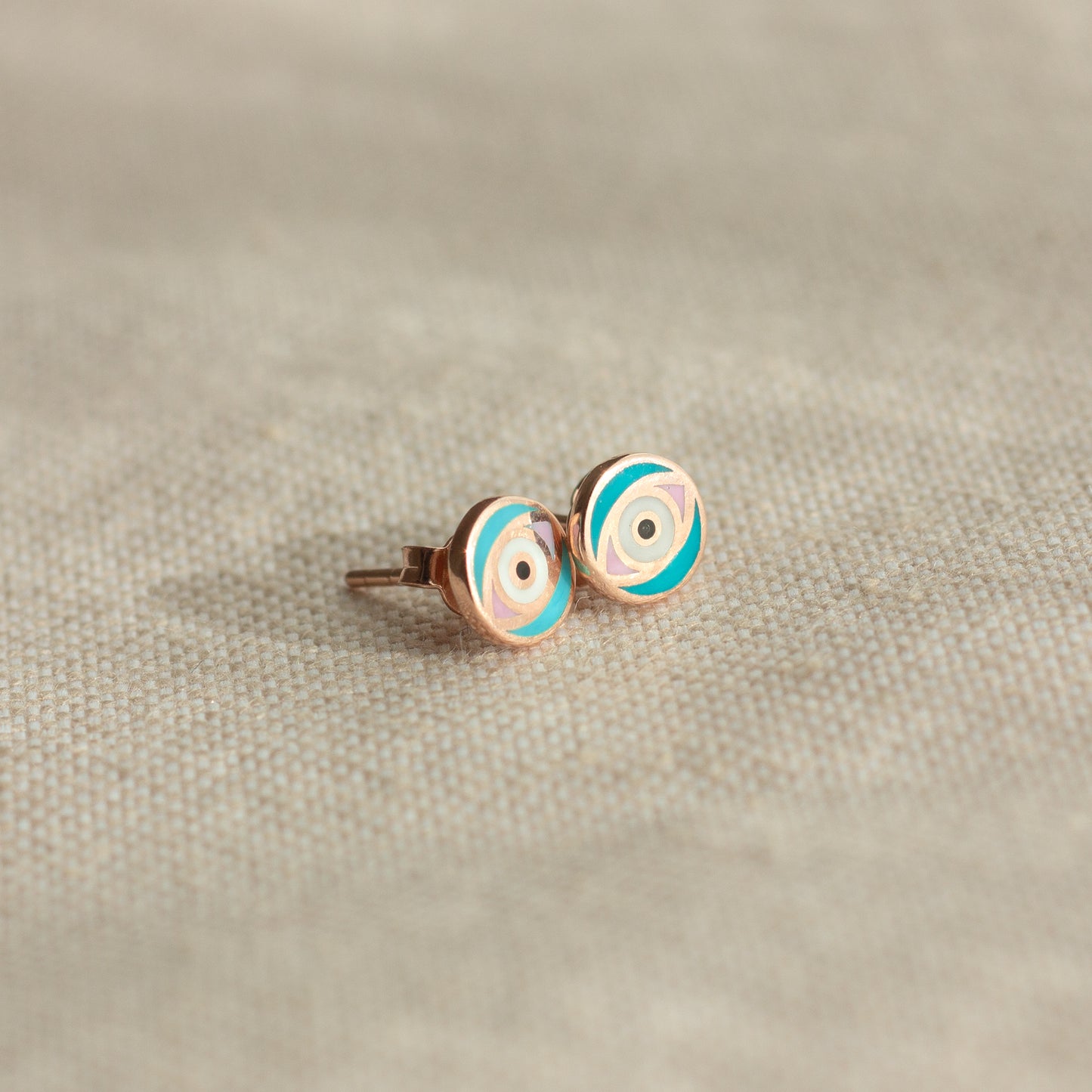 TINY EYE | Stud Earrings