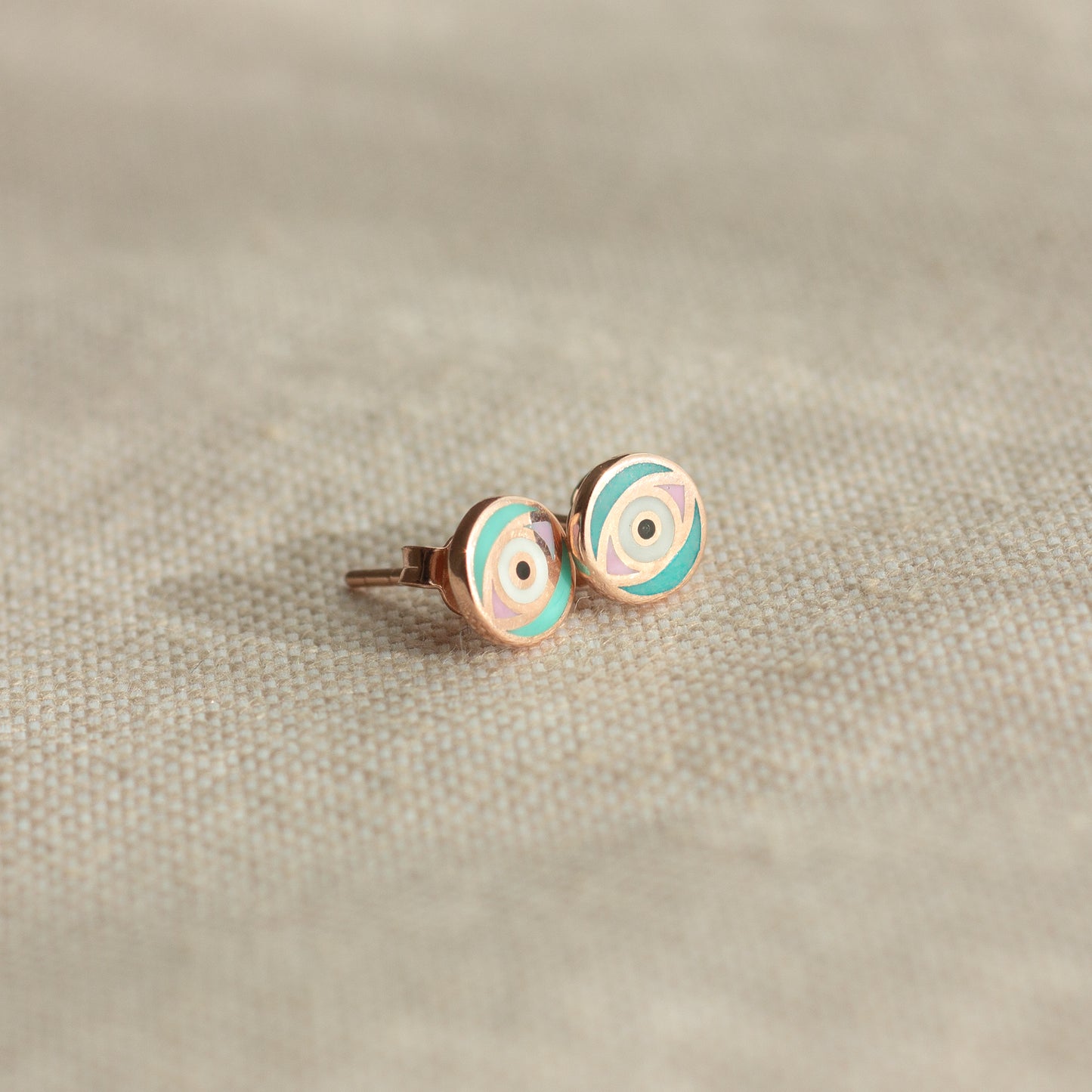 TINY EYE N2 | Stud Earrings